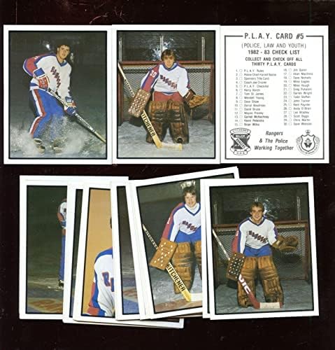 1982/1983 Kitchener Rangers Jégkorong Kártya Teljes Készlet (30) NRMT/MT (Másolat) - Aláíratlan Jégkorong Kártyák